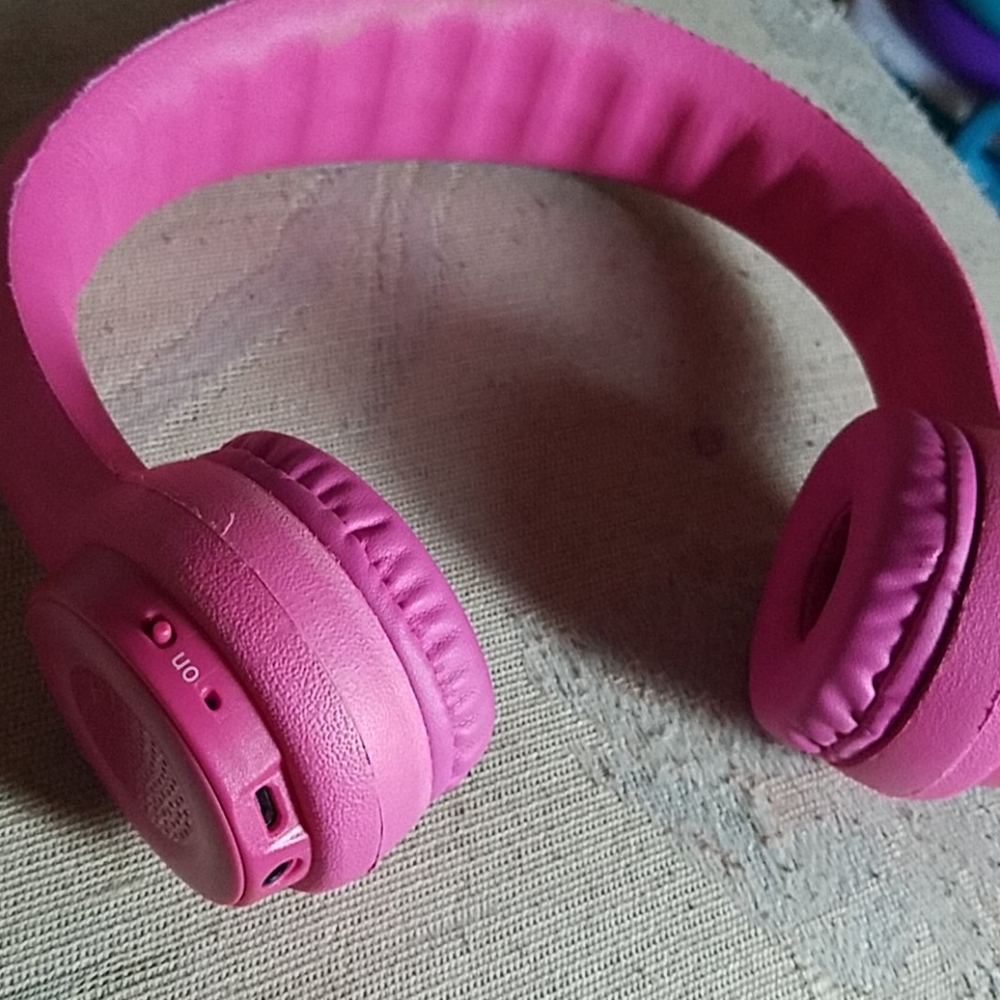 Kidrox headphones